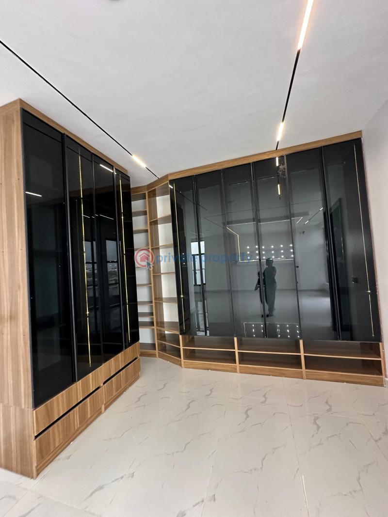 5 bedroom Detached Duplex For Sale Ikate Elegushi Lekki Lagos - 13