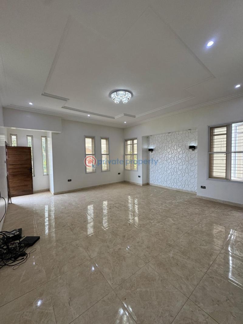 Exquisitely built 5 bedroom fully detached duplex - 6 5 bedroom Detached Duplex For Sale Osapa London Lekki Lagos - 6