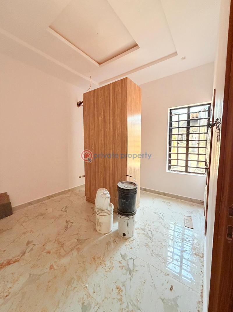 5 bedroom Detached Duplex For Sale Omole Phase 2 Ojodu Lagos - 8