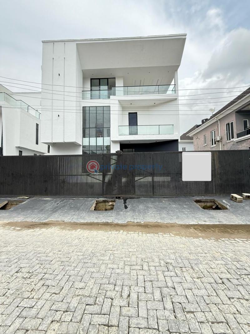 Exquisitely built 5 bedroom fully detached duplex - 0 5 bedroom Detached Duplex For Sale Osapa London Lekki Lagos - 0