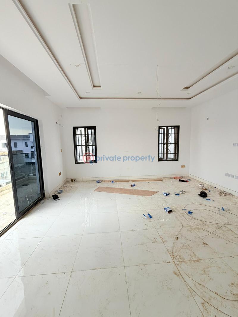 5 bedroom Detached Duplex For Sale Omole Phase 2 Ojodu Lagos - 1