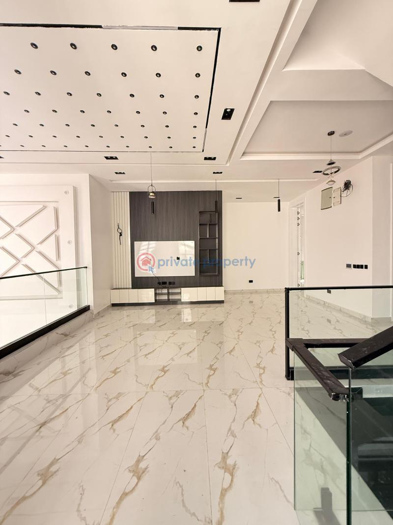 Exquisitely built 5 bedroom fully detached duplex with cinema, rooftop terrace ,swimming pool and bq - 5 5 bedroom House For Sale Osapa London Lekki Lagos - 5
