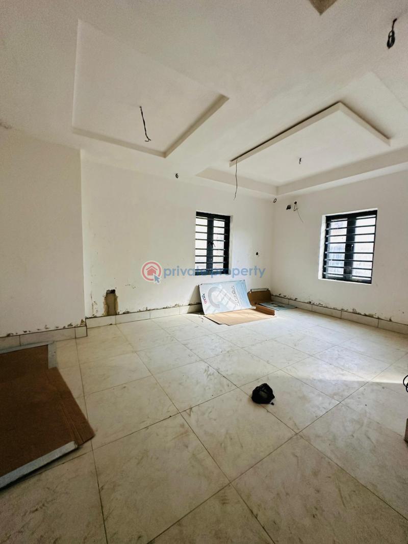 5 bedroom Detached Duplex For Sale Magodo GRA Phase 2 Kosofe/Ikosi Lagos - 2