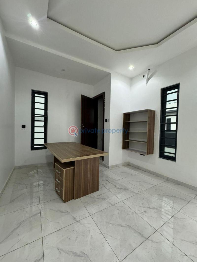 5 bedroom Detached Duplex For Sale Magodo GRA Phase 2 Kosofe/Ikosi Lagos - 3