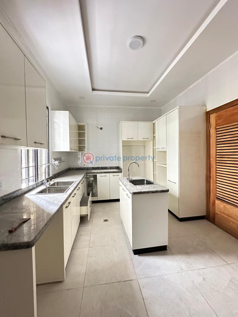 5 bedroom Detached Duplex For Sale Lekki Phase 1 Lagos - 1