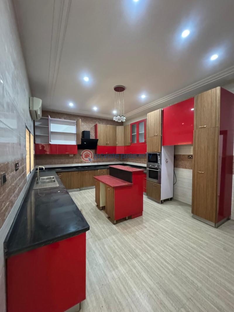 Exquisitely built 5 bedroom fully detached duplex - 3 5 bedroom Detached Duplex For Sale Osapa London Lekki Lagos - 3