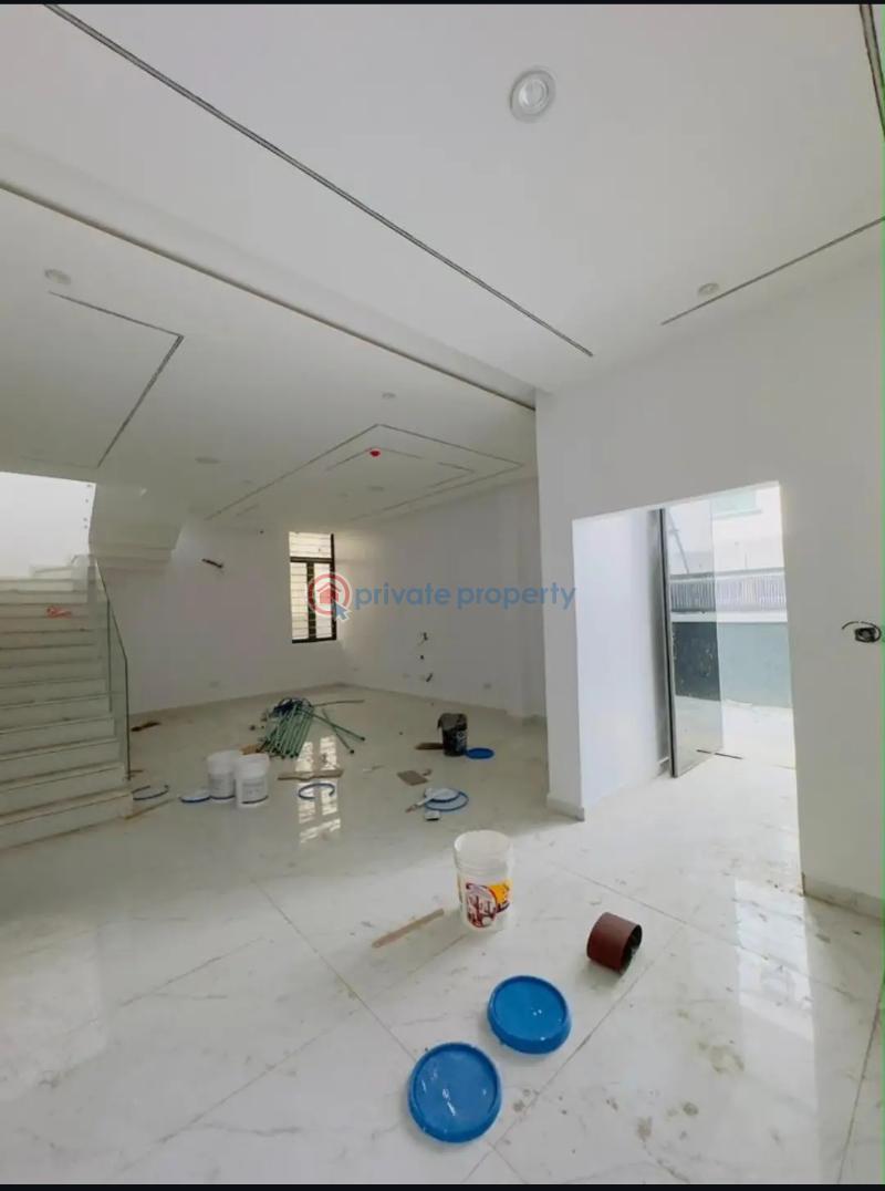 5 bedroom Detached Duplex For Sale Omole Phase 2 Ojodu Lagos - 9