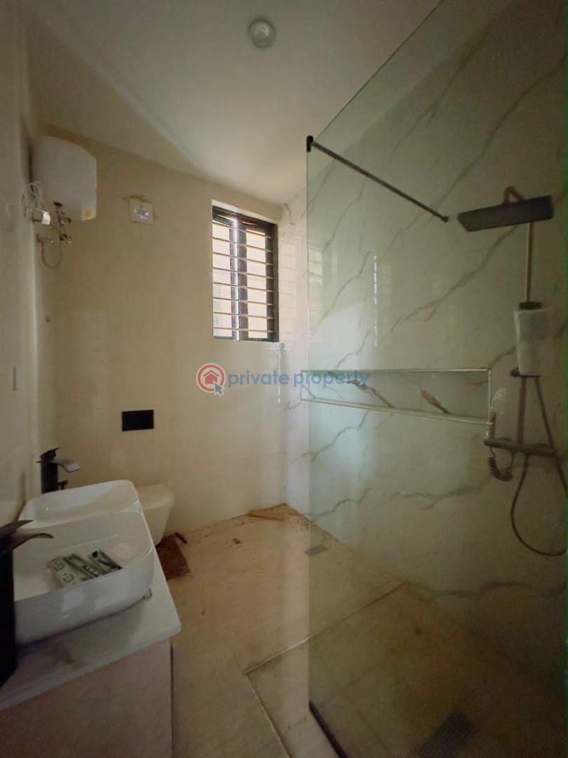 5 bedroom Detached Duplex For Sale Exquisitely Built 5 Bedroom Fully Detached Duplex With Bq, Omole Phase 2 Omole Phase 2 Ojodu Lagos - 9
