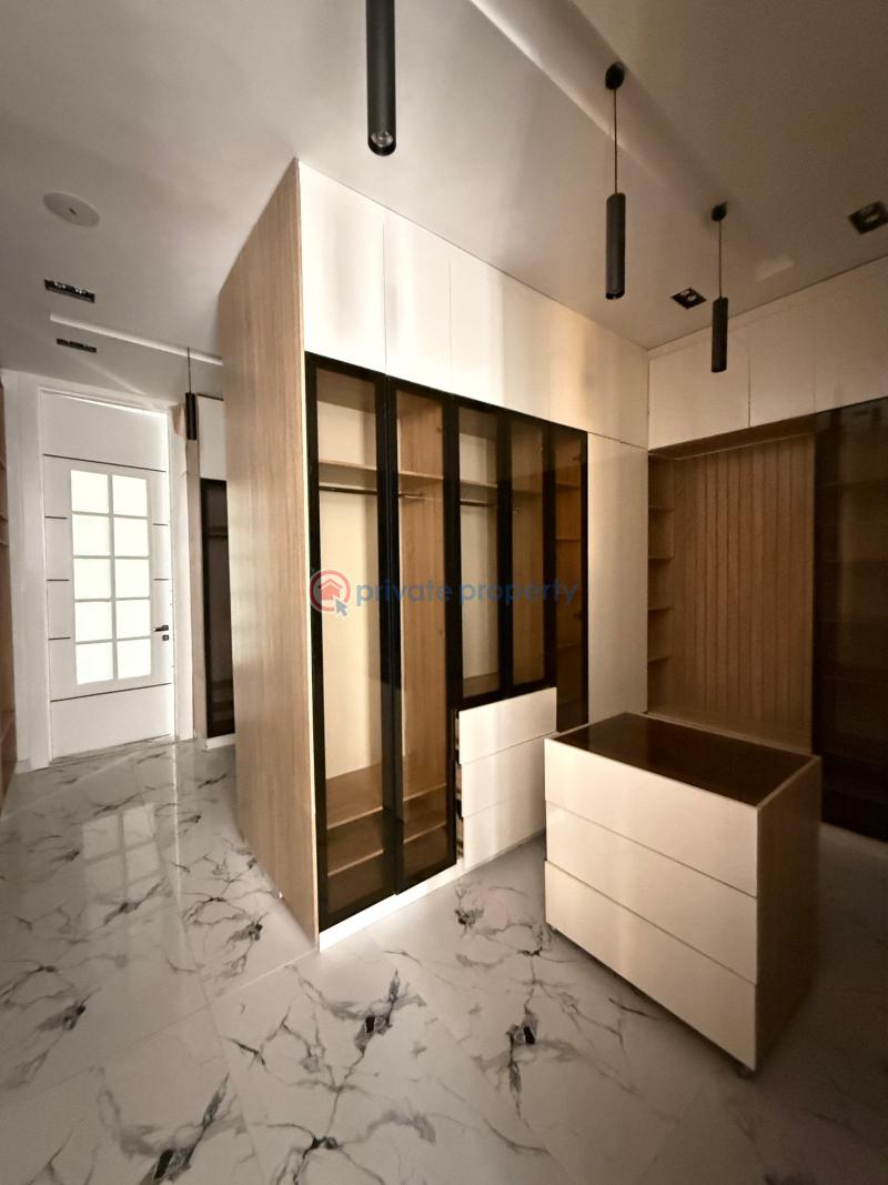 Exquisitely built 5 bedroom fully detached duplex with cinema, rooftop terrace ,swimming pool and bq - 9 5 bedroom House For Sale Osapa London Lekki Lagos - 9