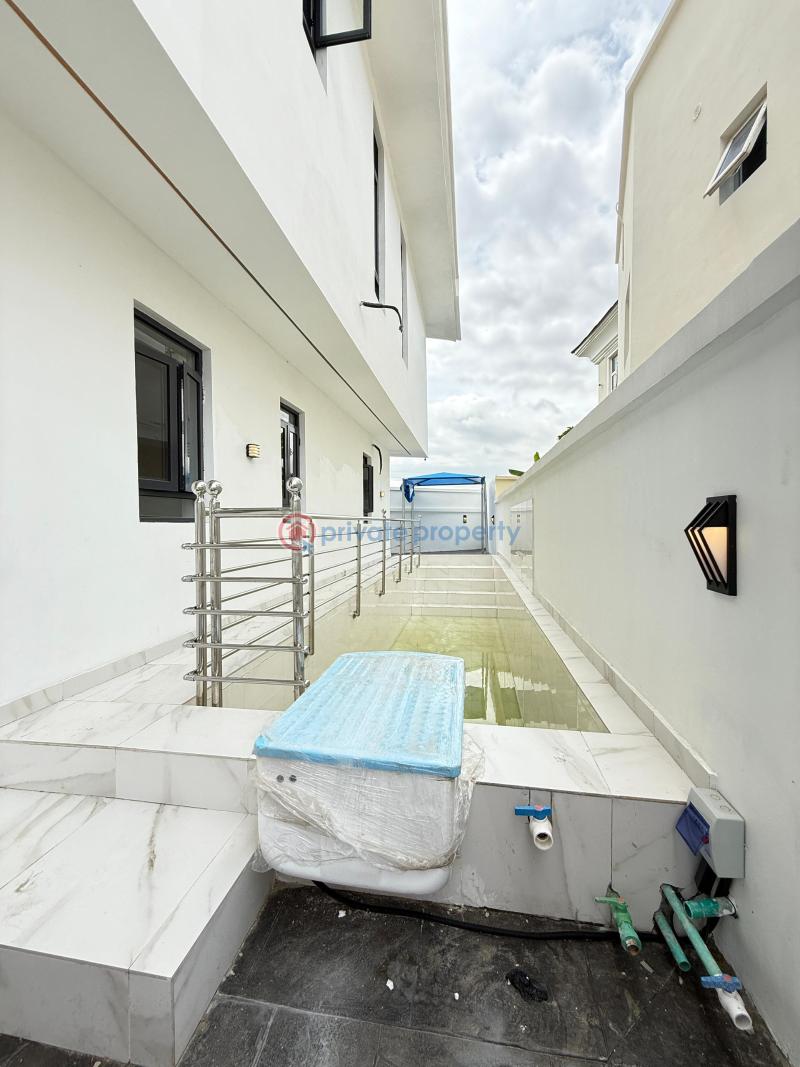 Exquisitely built 5 bedroom fully detached duplex with cinema - 15 5 bedroom Detached Duplex For Sale Osapa London Lekki Lagos - 15