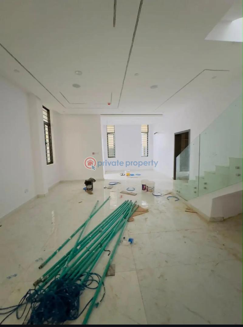 5 bedroom Detached Duplex For Sale Omole Phase 2 Ojodu Lagos - 2