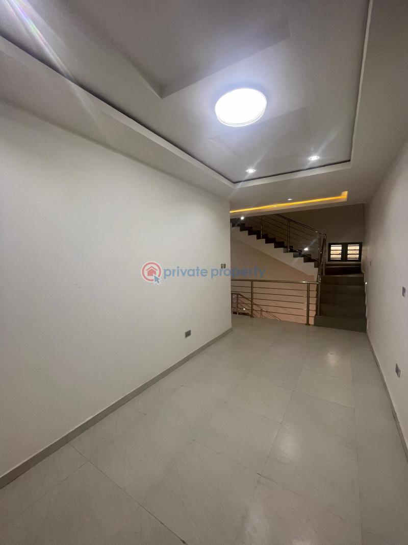 5 bedroom Detached Duplex For Sale Magodo GRA Phase 2 Kosofe/Ikosi Lagos - 5
