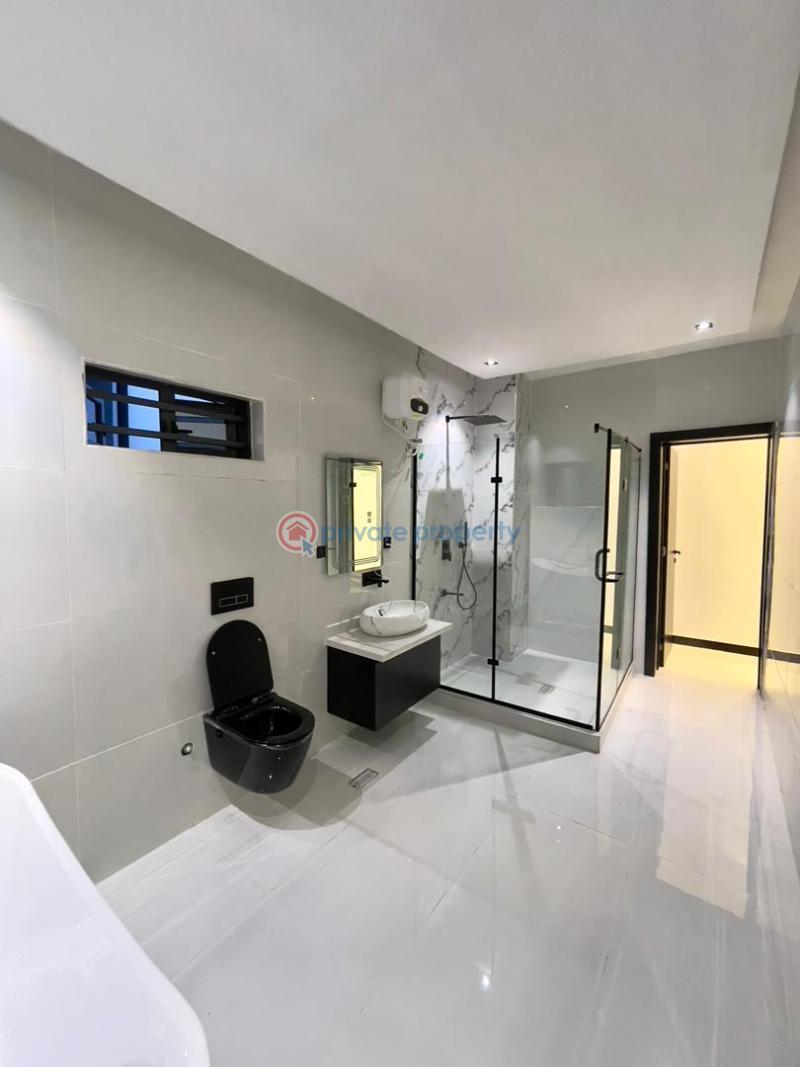 5 bedroom Detached Duplex For Sale Ologolo Lekki Lagos - 5