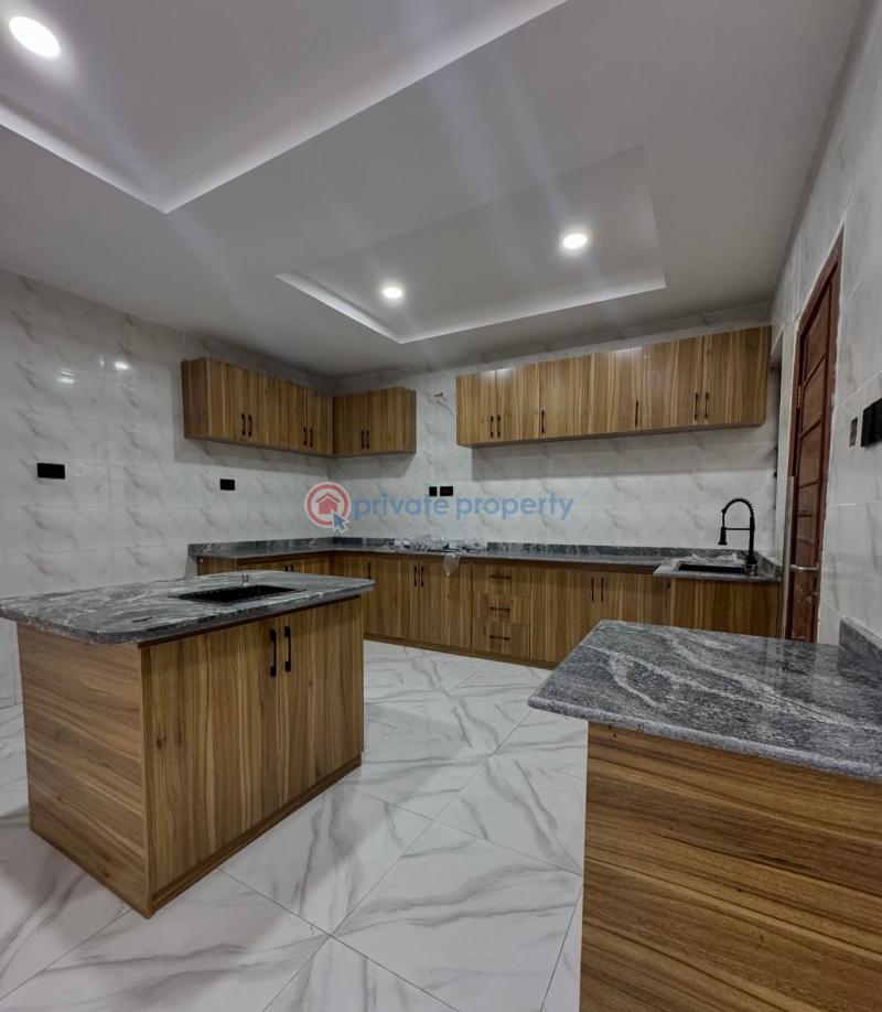 5 bedroom Semi detached Duplex For Sale Omole Phase 1 Ojodu Lagos - 4