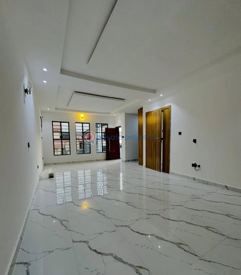 5 bedroom Semi detached Duplex For Sale Omole Phase 1 Ojodu Lagos - 1