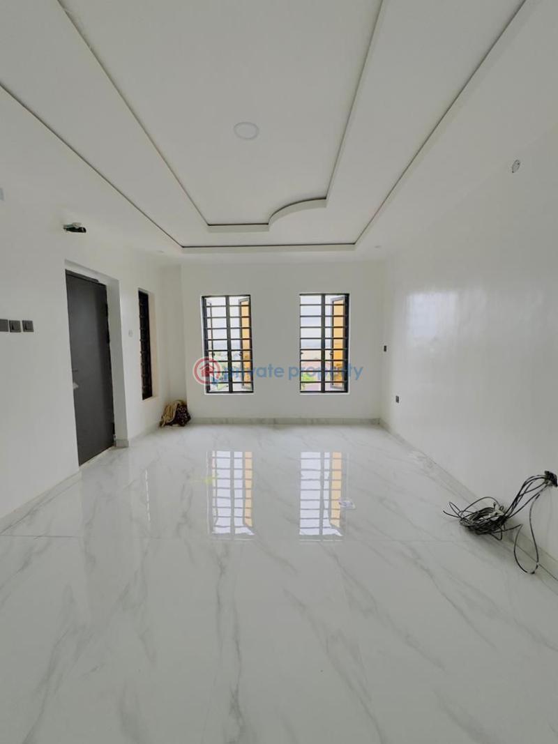 5 bedroom Semi detached Duplex For Sale Magodo Phase 1 Magodo Kosofe/Ikosi Lagos - 8