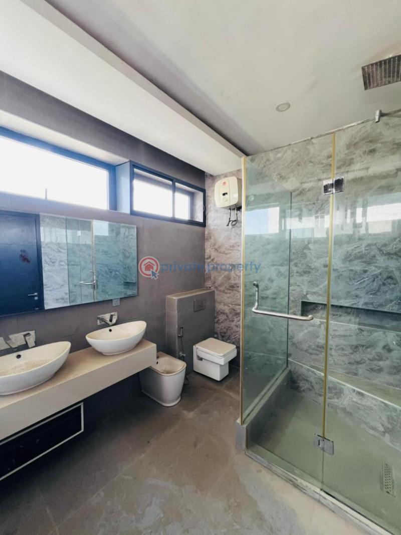 Exquisitely built 5bedroom detached duplex - 13 5 bedroom Detached Duplex For Sale Banana Island Ikoyi Lagos - 13