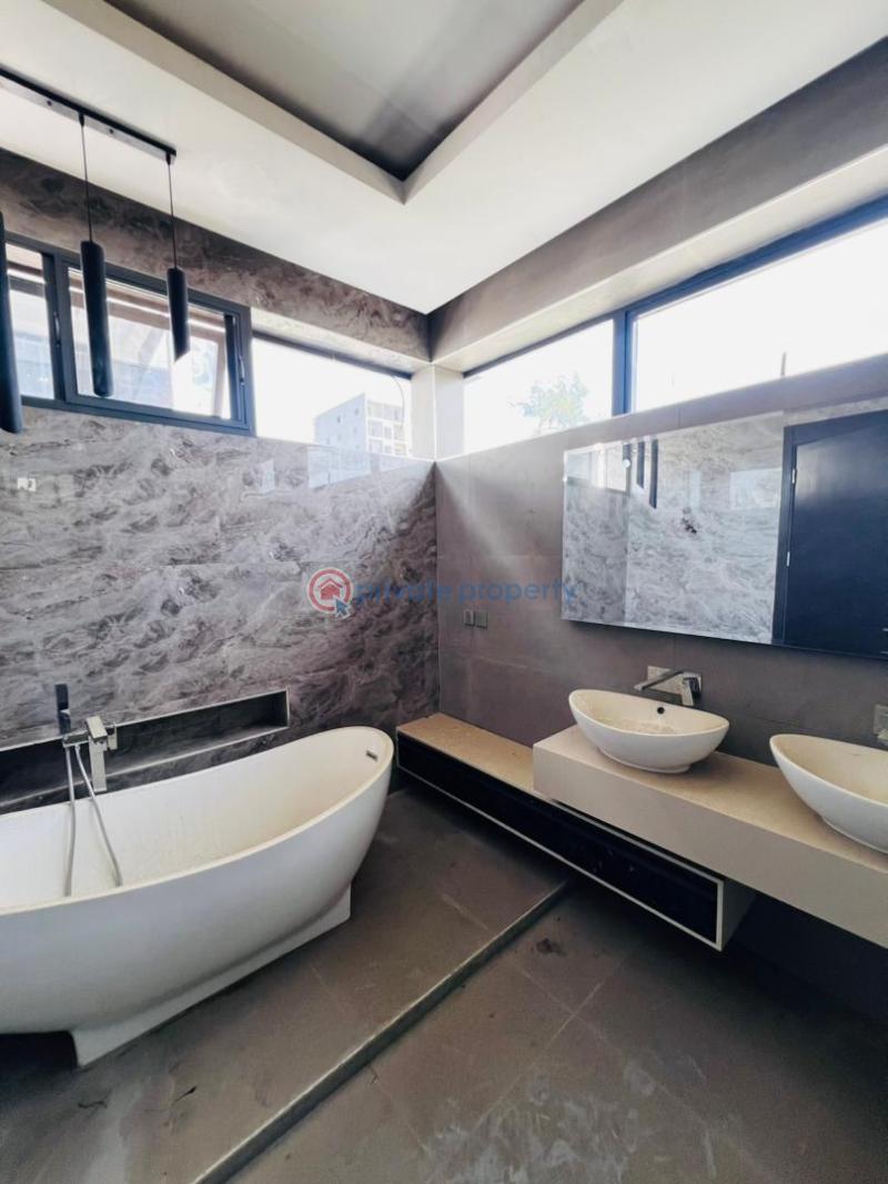 Exquisitely built 5bedroom detached duplex - 8 5 bedroom Detached Duplex For Sale Banana Island Ikoyi Lagos - 8