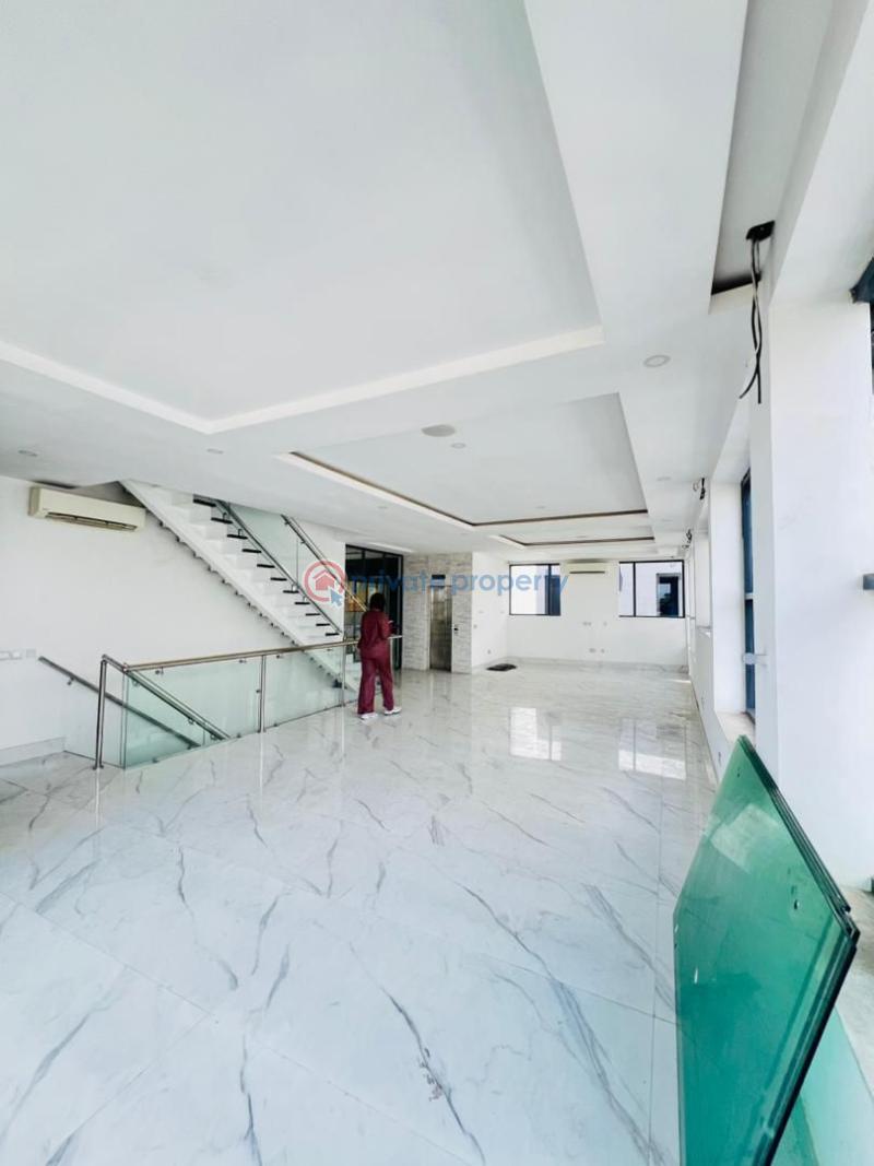 Exquisitely built 5bedroom detached duplex - 5 5 bedroom Detached Duplex For Sale Banana Island Ikoyi Lagos - 5
