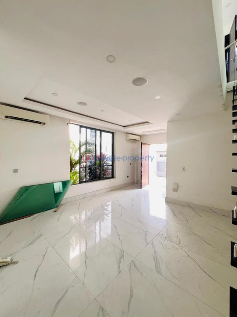 Exquisitely built 5bedroom detached duplex - 3 5 bedroom Detached Duplex For Sale Banana Island Ikoyi Lagos - 3
