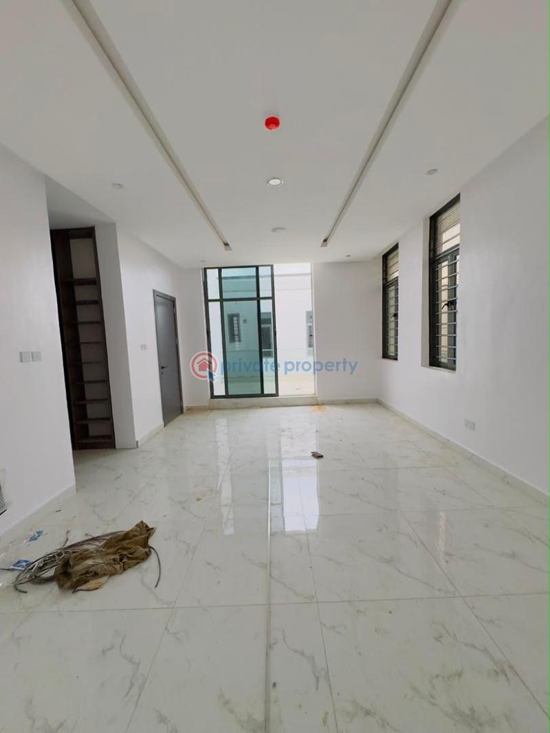 5 bedroom Detached Duplex For Sale Omole Phase 2 Ojodu Lagos - 10