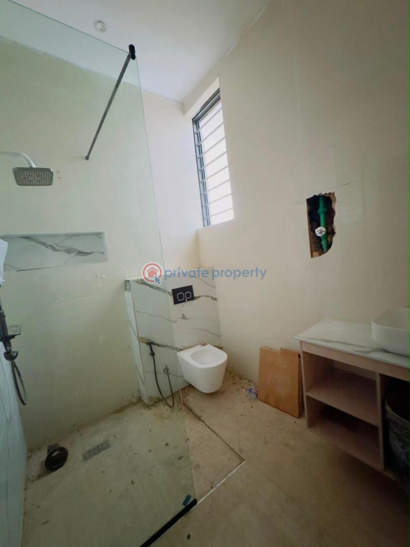 5 bedroom Detached Duplex For Sale Omole Phase 2 Ojodu Lagos - 15