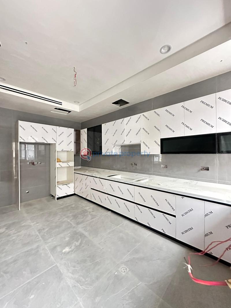 Exquisitely built 6 bedroom detached in old ikoyi with gym, pool and bq - 6 6 bedroom Detached Duplex For Sale Old Ikoyi Lagos - 6