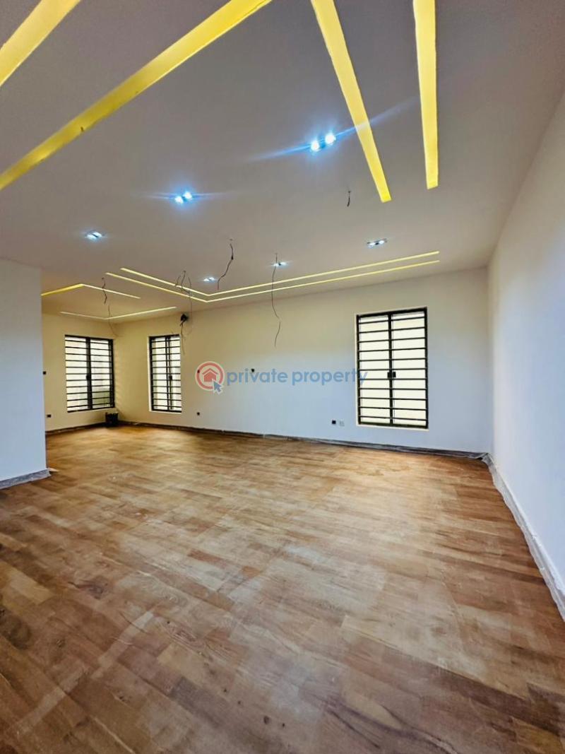 7 bedroom Detached Duplex For Sale Ikeja GRA Lagos - 3