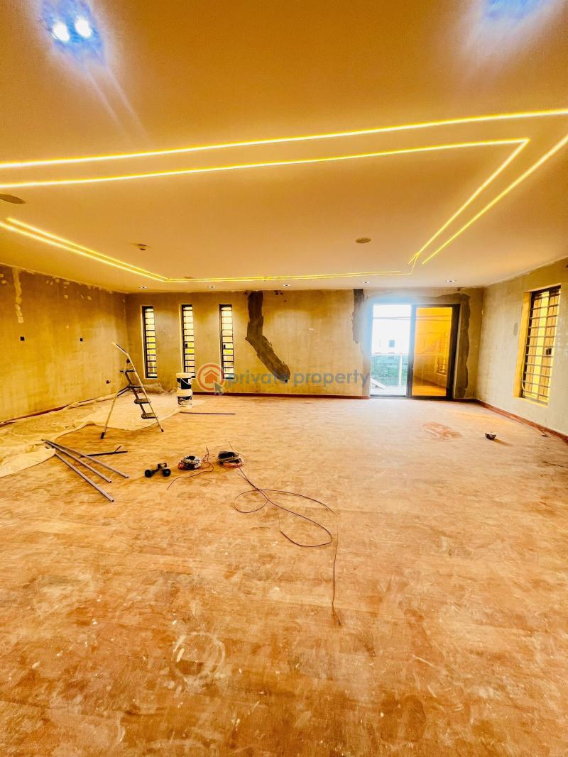 7 bedroom Detached Duplex For Sale Ikeja GRA Lagos - 10