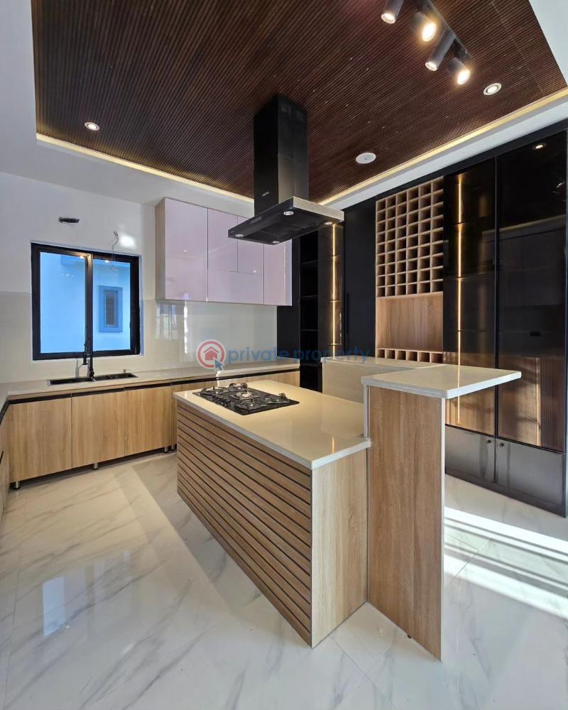 5 bedroom Detached Duplex For Sale Chevron Lafiaji Lekki Lagos - 7