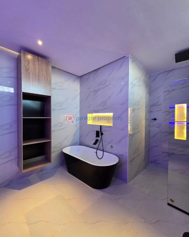 5 bedroom Detached Duplex For Sale Chevron Lafiaji Lekki Lagos - 13