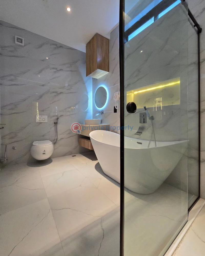 5 bedroom Detached Duplex For Sale Chevron Lafiaji Lekki Lagos - 15