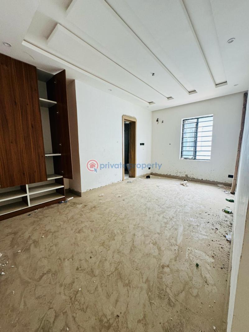 4 bedroom Semi detached Duplex For Sale Omole Phase 2 Ojodu Lagos - 4
