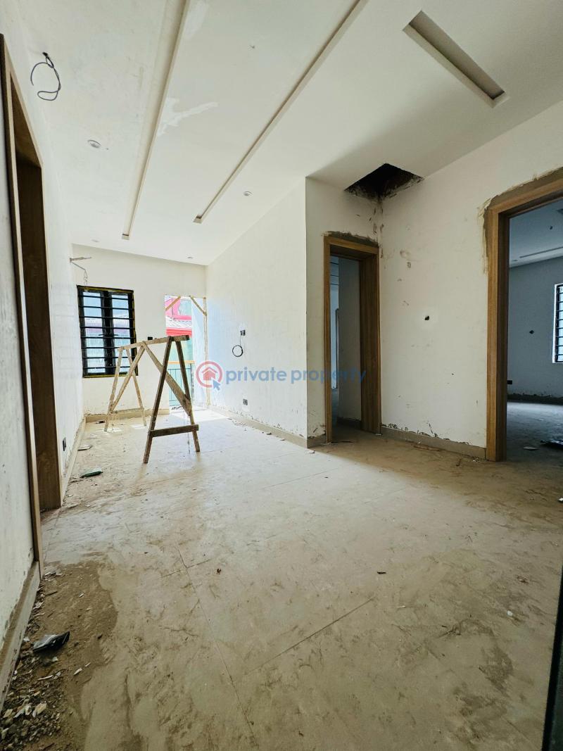 4 bedroom Semi detached Duplex For Sale Omole Phase 2 Ojodu Lagos - 2