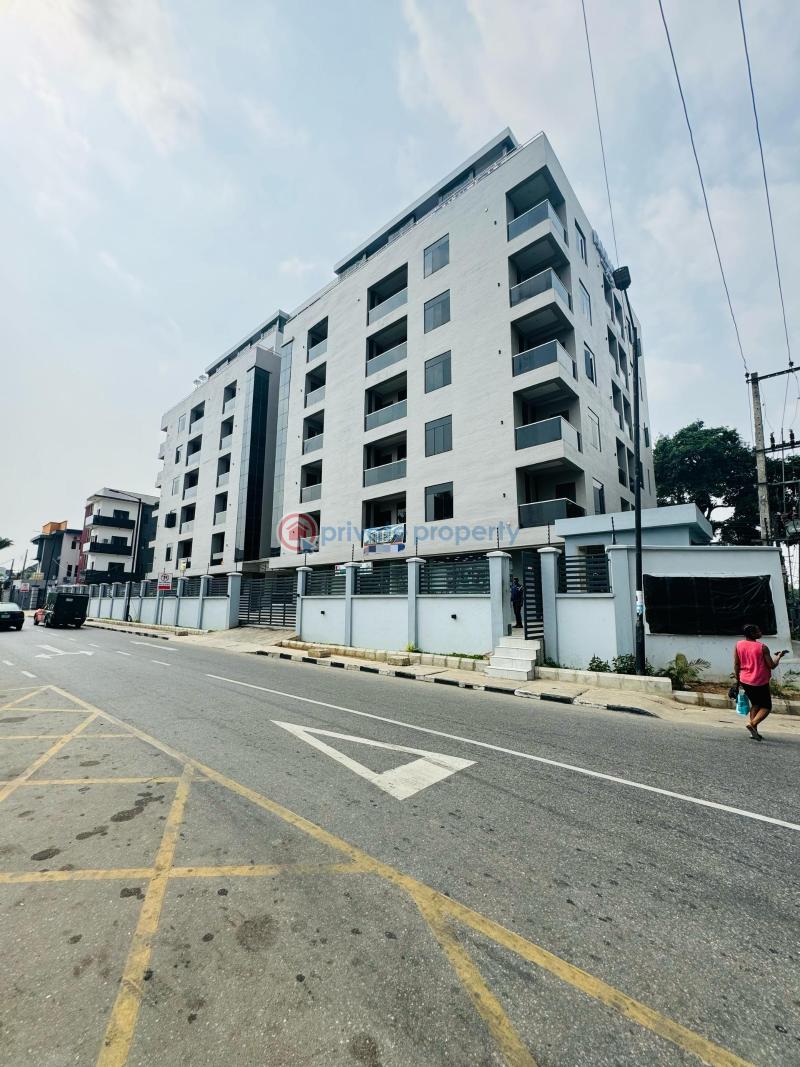 3 bedroom Block Of Flats For Sale Ikeja GRA Lagos - 4