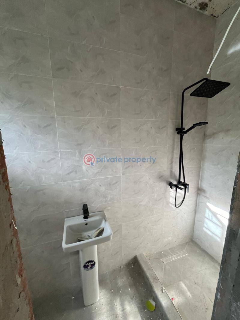 Exquisitely built spacious 3 bedroom apartment in a gated and secured location - 2 3 bedroom Block Of Flats For Sale Allen Ikeja Allen Avenue Ikeja Lagos - 2
