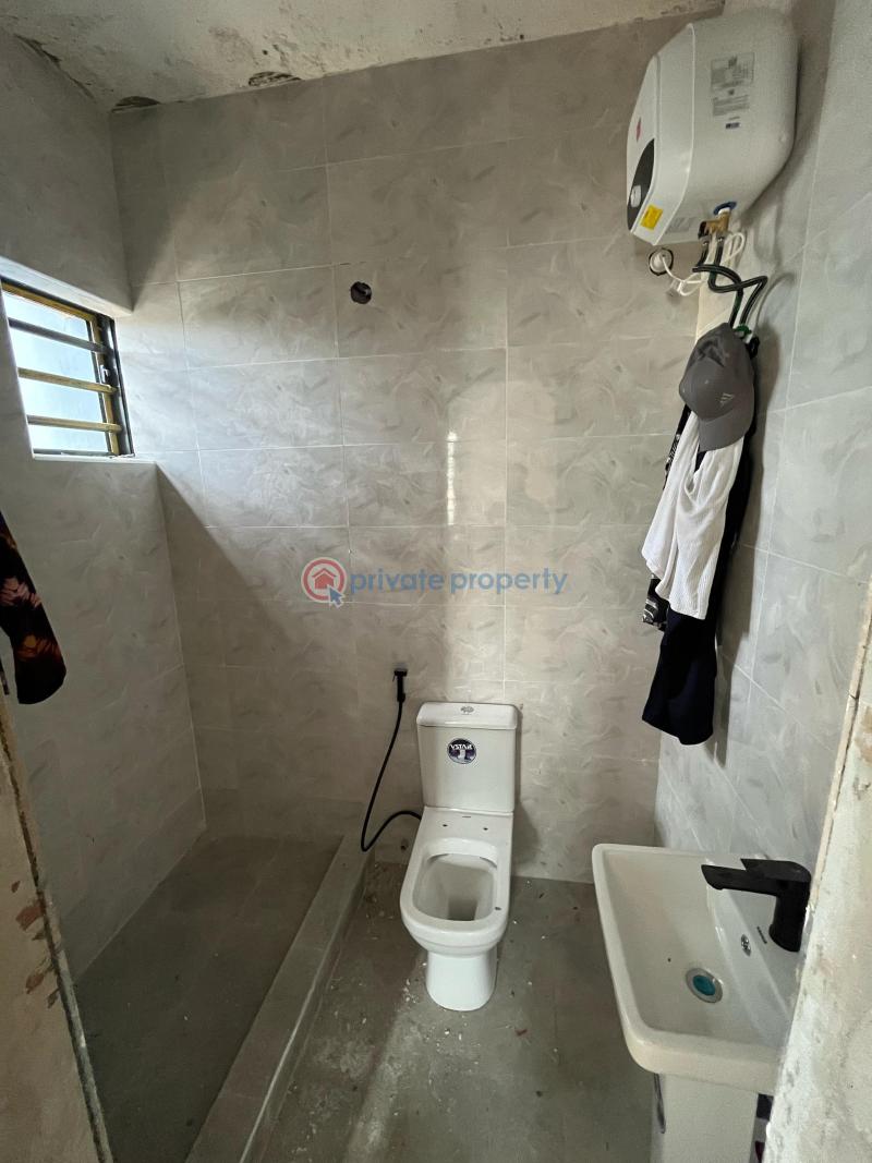 3 bedroom Flat & Apartment For Sale Allen Avenue Ikeja Lagos - 4
