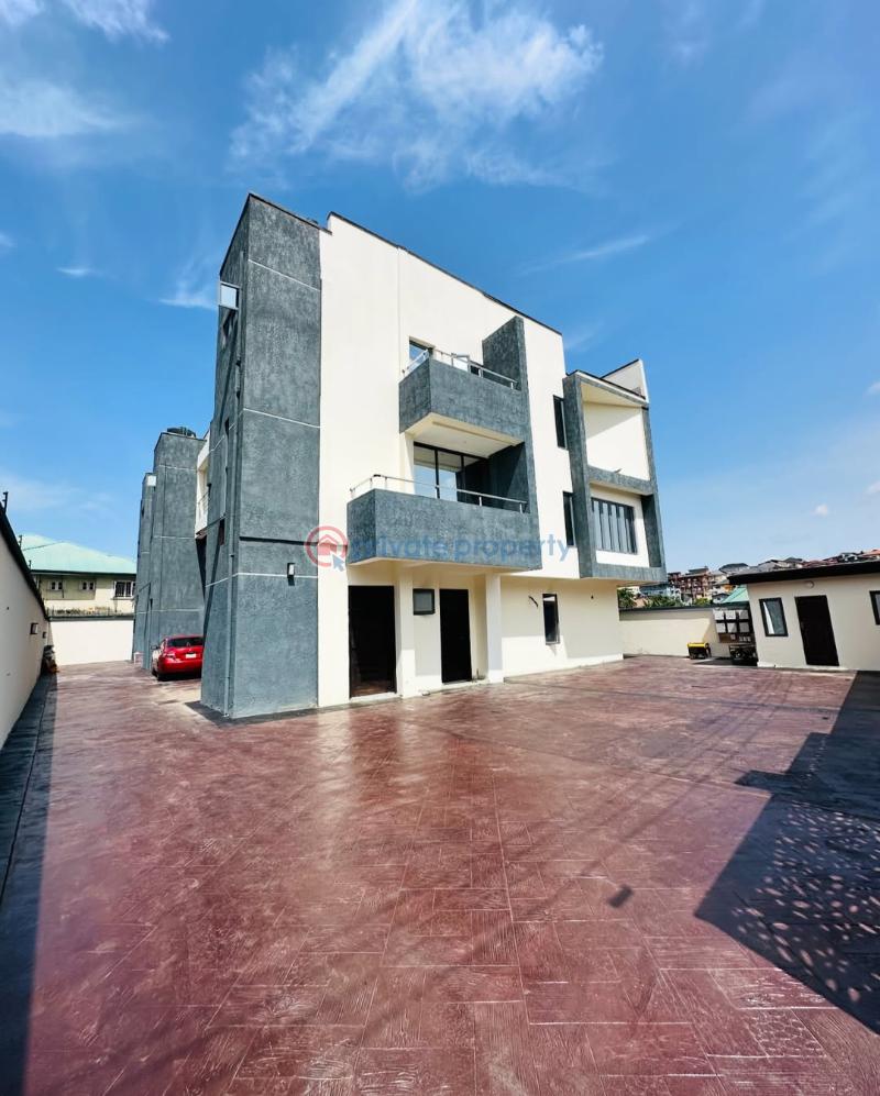 2 bedroom Flat & Apartment For Sale Magodo Phase 2 Magodo GRA Phase 2 Kosofe/Ikosi Lagos - 1