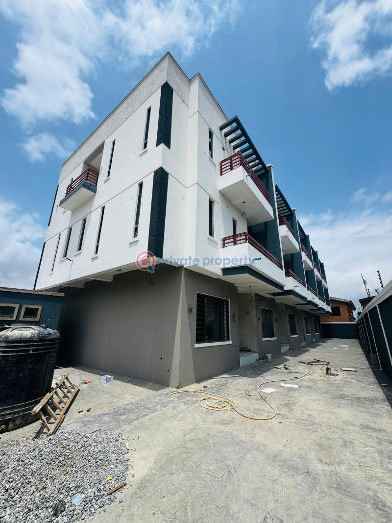 4 bedroom Terraced Duplex For Sale Magodo Olowora Ojodu Lagos - 1