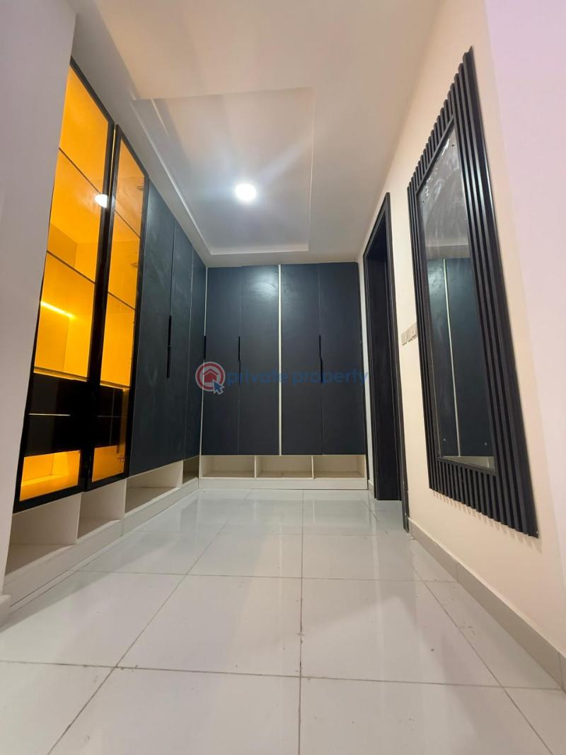House For Sale Agodi Gra, Ibadan Ibadan Oyo - 8