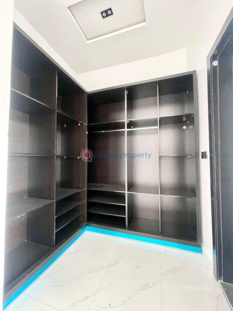 4 bedroom Semi detached Duplex For Sale Ajah Lagos - 10