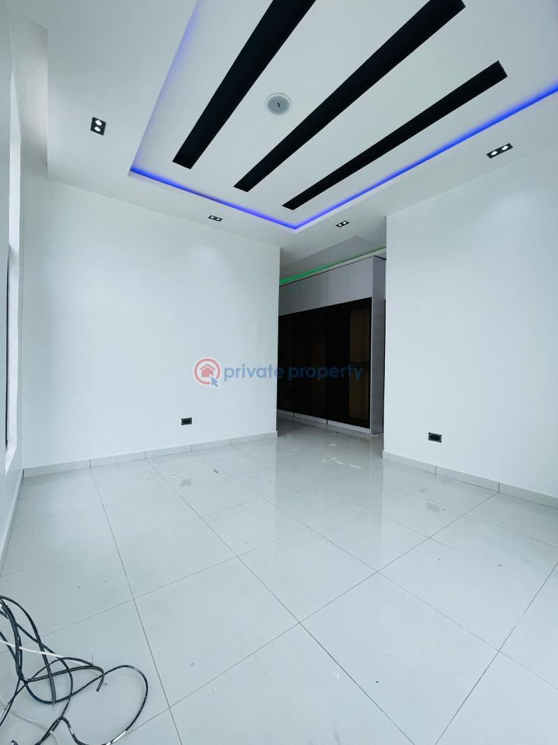 4 bedroom Semi detached Duplex For Sale Ikota Lekki Lagos - 3