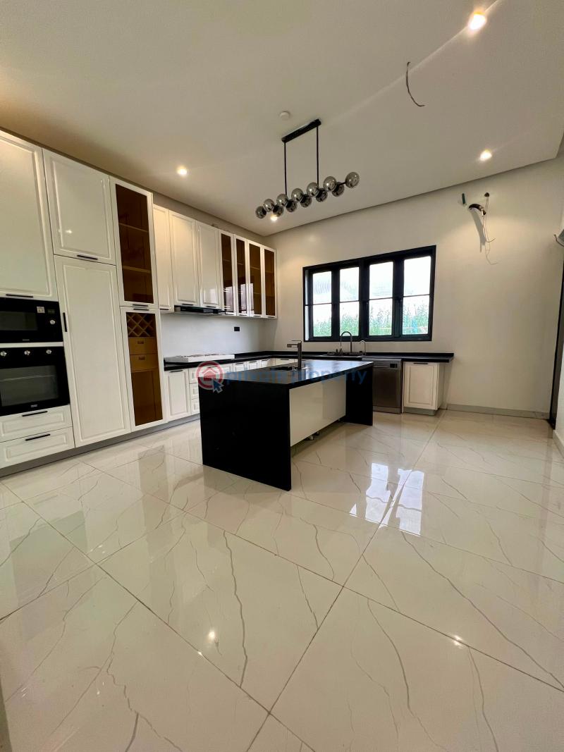 6 bedroom Detached Duplex For Sale Chevron Drive Lekki Lagos - 31