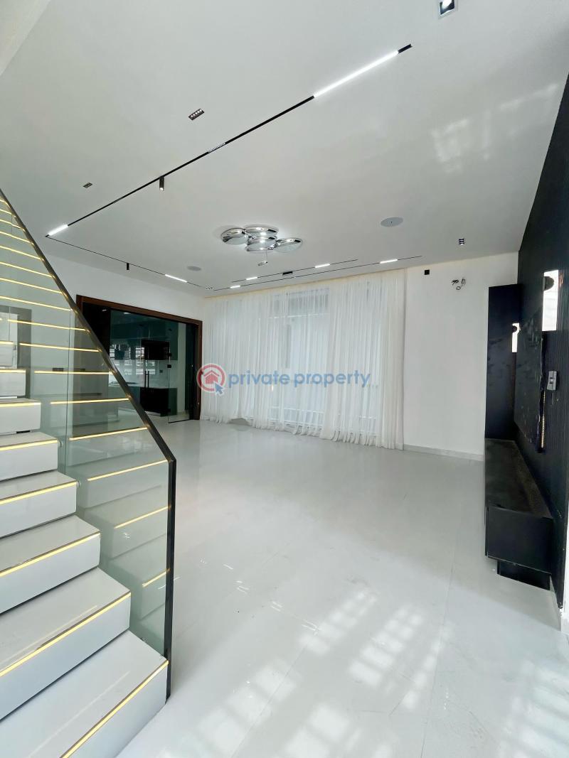 5 bedroom Detached Duplex For Sale Idado Lekki Lagos - 1