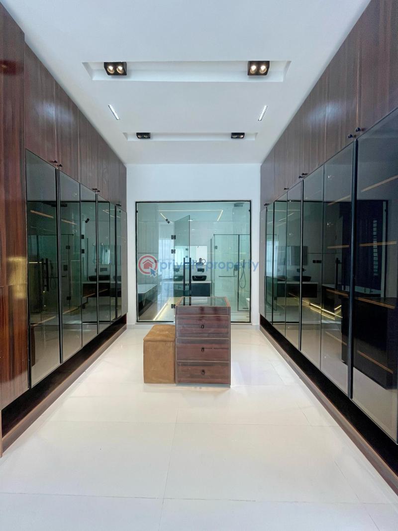 5 bedroom Detached Duplex For Sale Idado Lekki Lagos - 17