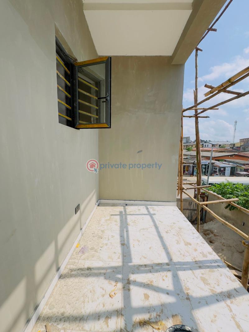 4 bedroom Terraced Duplex For Sale Exquisitely Designed 4 Bedroom Terrace Duplex With Study, Bq, Ojodu Berger Ojodu Lagos - 16