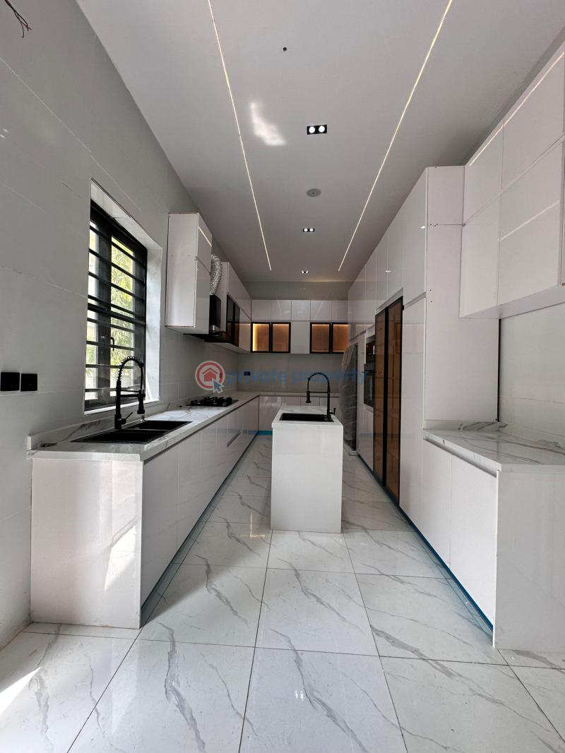 5 bedroom Duplex For Sale Orchid Road Lekki Lagos - 14