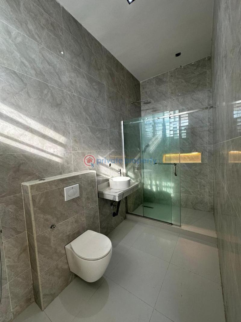 5 bedroom House For Sale Lekki Lagos - 7
