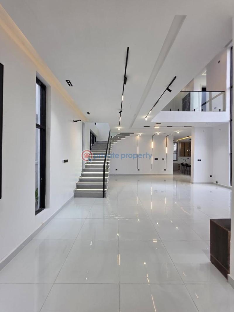 5 bedroom House For Sale Chevron Lekki Lagos - 8