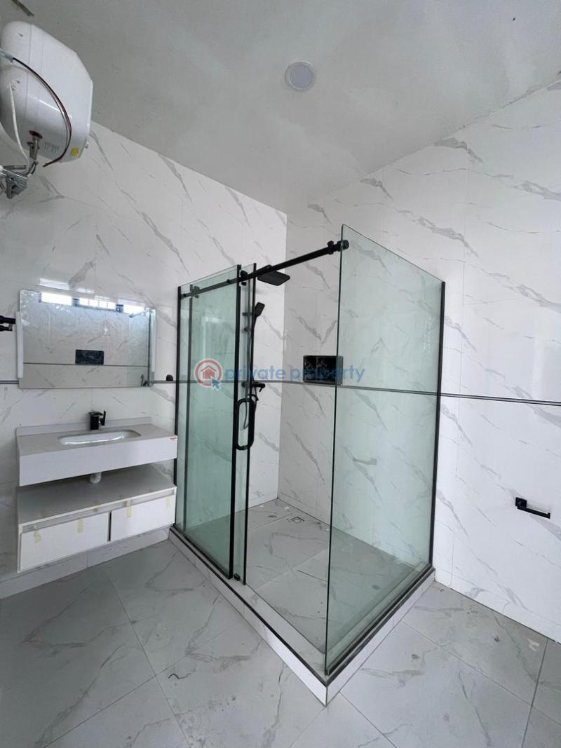 5 bedroom House For Sale Chevron Lekki Lagos - 5